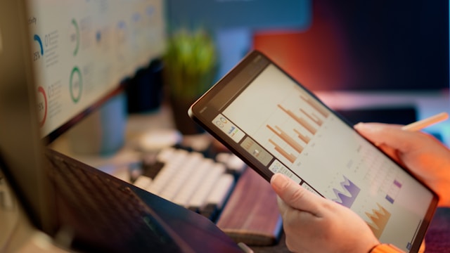GloHub restaurant accounting integration